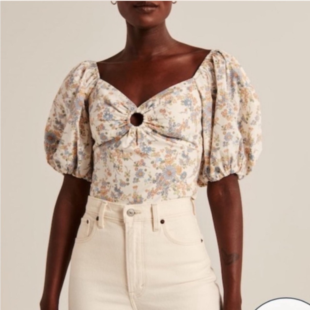 🌷Abercrombie & Fitch puff sleeve Smocked Floral Crop Top Size S NWT 🌷